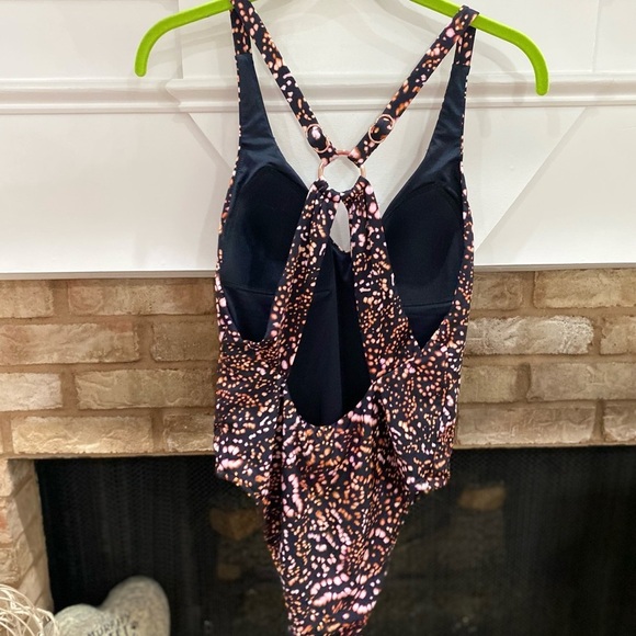 Victoria’s Secret Looped Back VNeck One Piece Swimsuit Swimwear L - Picture 7 of 7